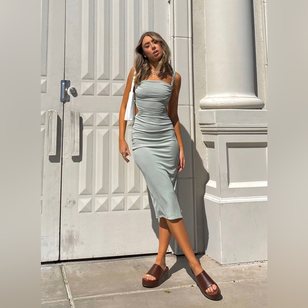 LAINEY MIDI DRESS SAGE - Princess Polly - US 10